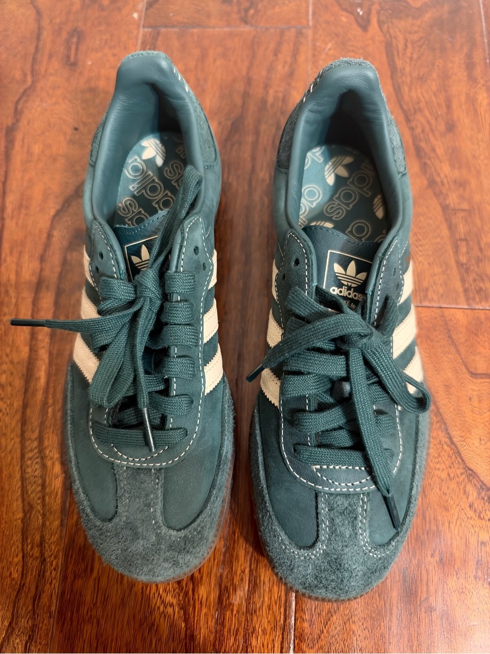 NEW Adidas Samba Women’s Dark Green Suede & Leather - Size 7
